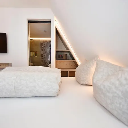 Chillas Appartements Urlaub Mit Mehrwert Inklusive Silvretta Card Premium