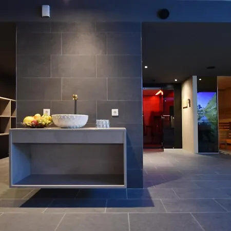 Apartment Chillas Appartements Urlaub Mit Mehrwert Inklusive Silvretta Card Premium *